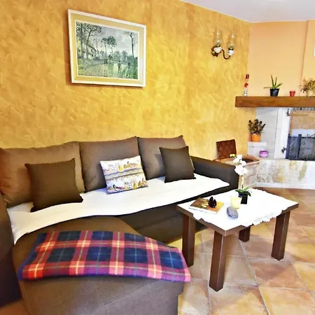 Fiorela 1 By Interhome *